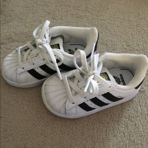 Toddler shoes